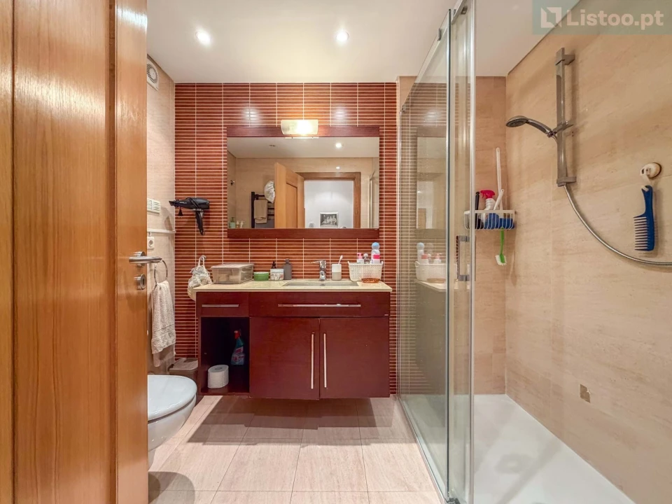 Apartamento T2 para Venda em Ajuda Foto 19