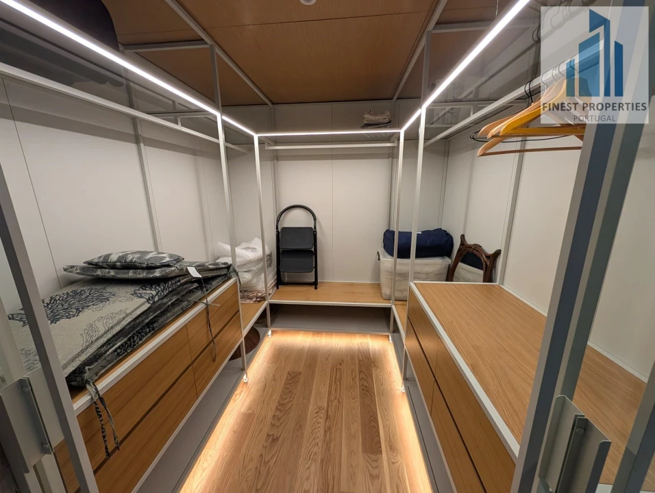 Apartamento T1 para Venda em São Martinho Foto 24