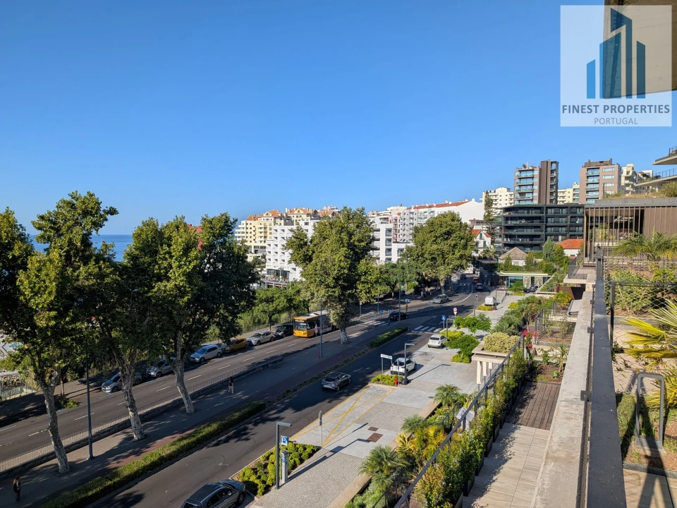 Apartamento T1 para Venda em São Martinho Foto 33