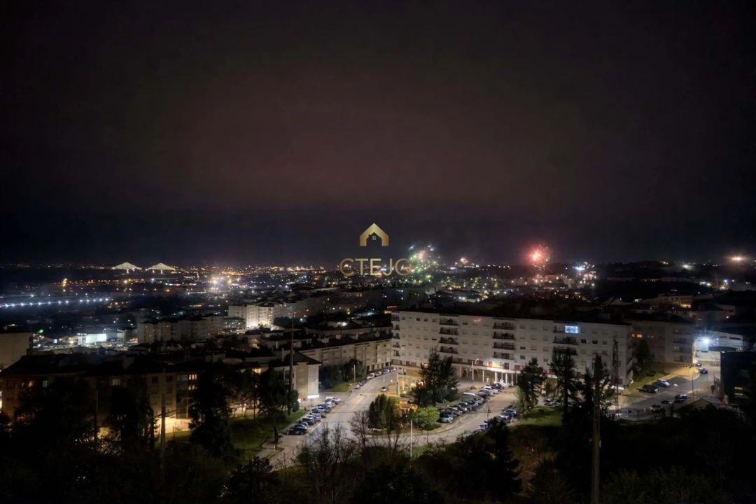 Apartamento T3 para Venda em Póvoa de Santa Iria e Forte da Casa Foto 20