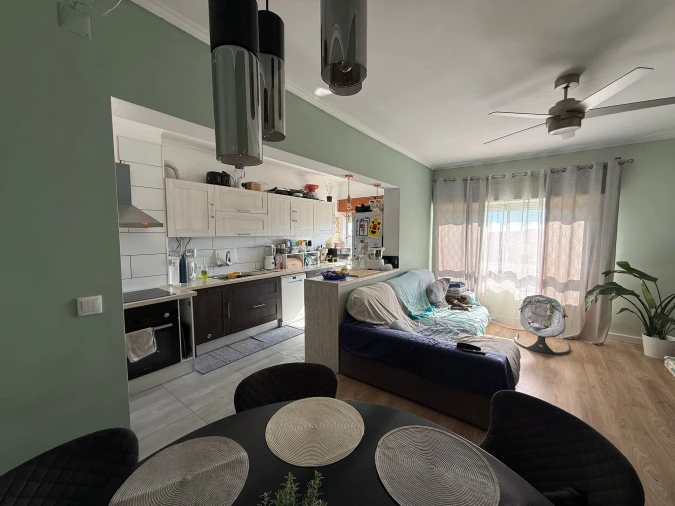 Apartamento T3 para Venda em Póvoa de Santa Iria e Forte da Casa Foto 2