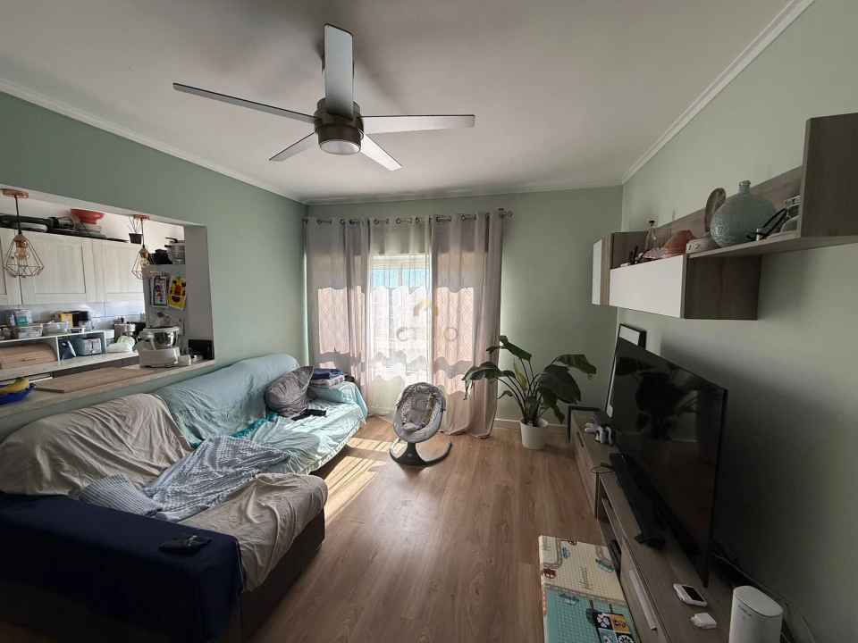 Apartamento T3 para Venda em Póvoa de Santa Iria e Forte da Casa Foto 4