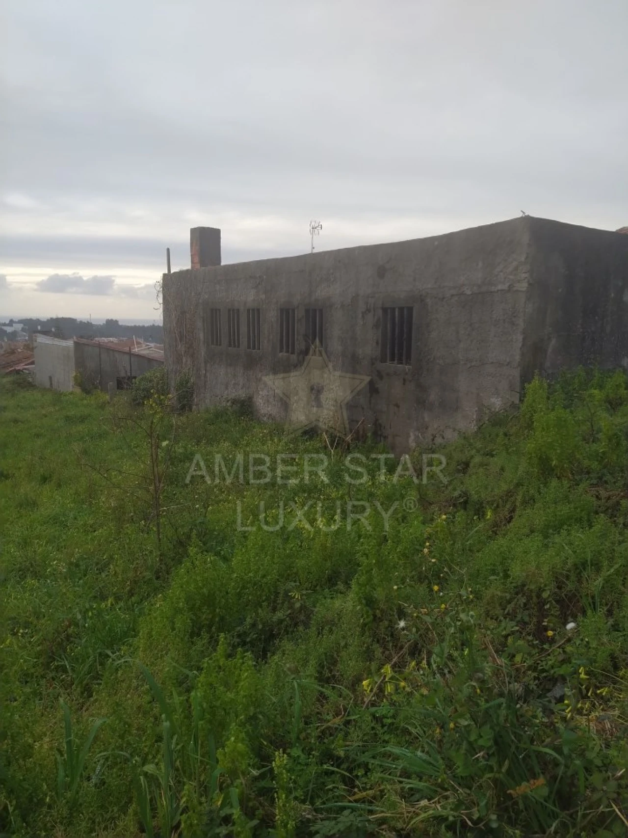 Terreno para Venda em Nogueira da Regedoura Foto 1