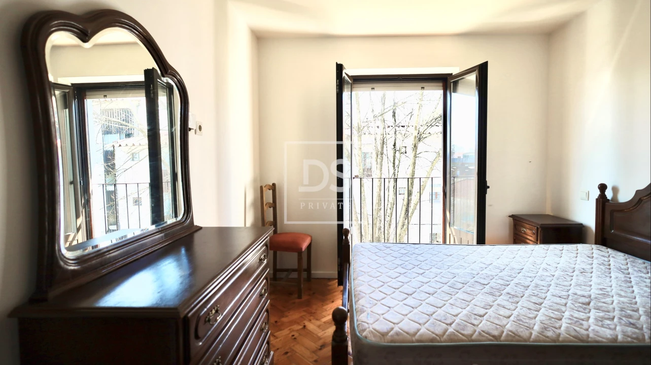 Apartamento T2 para Venda em Braga (Maximinos, Sé e Cividade) Foto 14