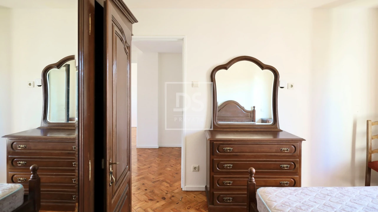 Apartamento T2 para Venda em Braga (Maximinos, Sé e Cividade) Foto 13