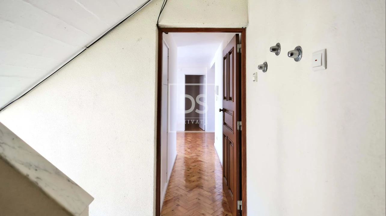 Apartamento T2 para Venda em Braga (Maximinos, Sé e Cividade) Foto 23