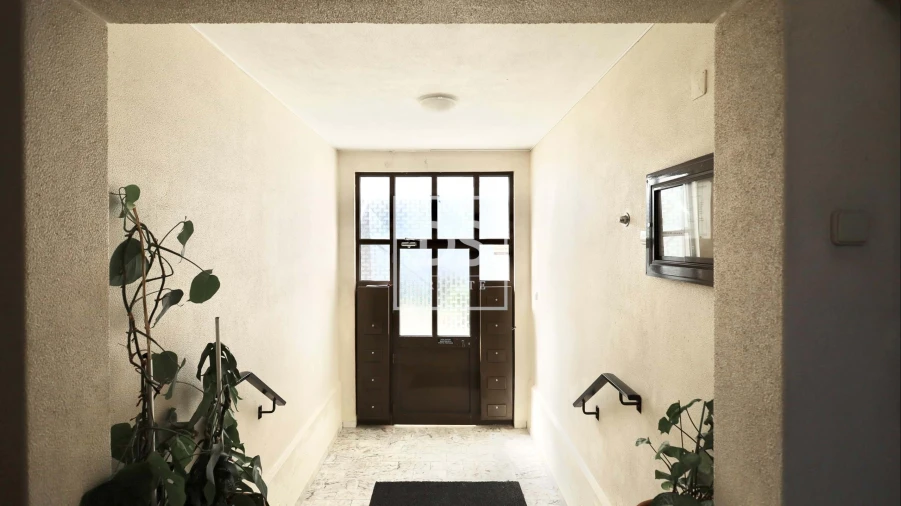 Apartamento T2 para Venda em Braga (Maximinos, Sé e Cividade) Foto 20