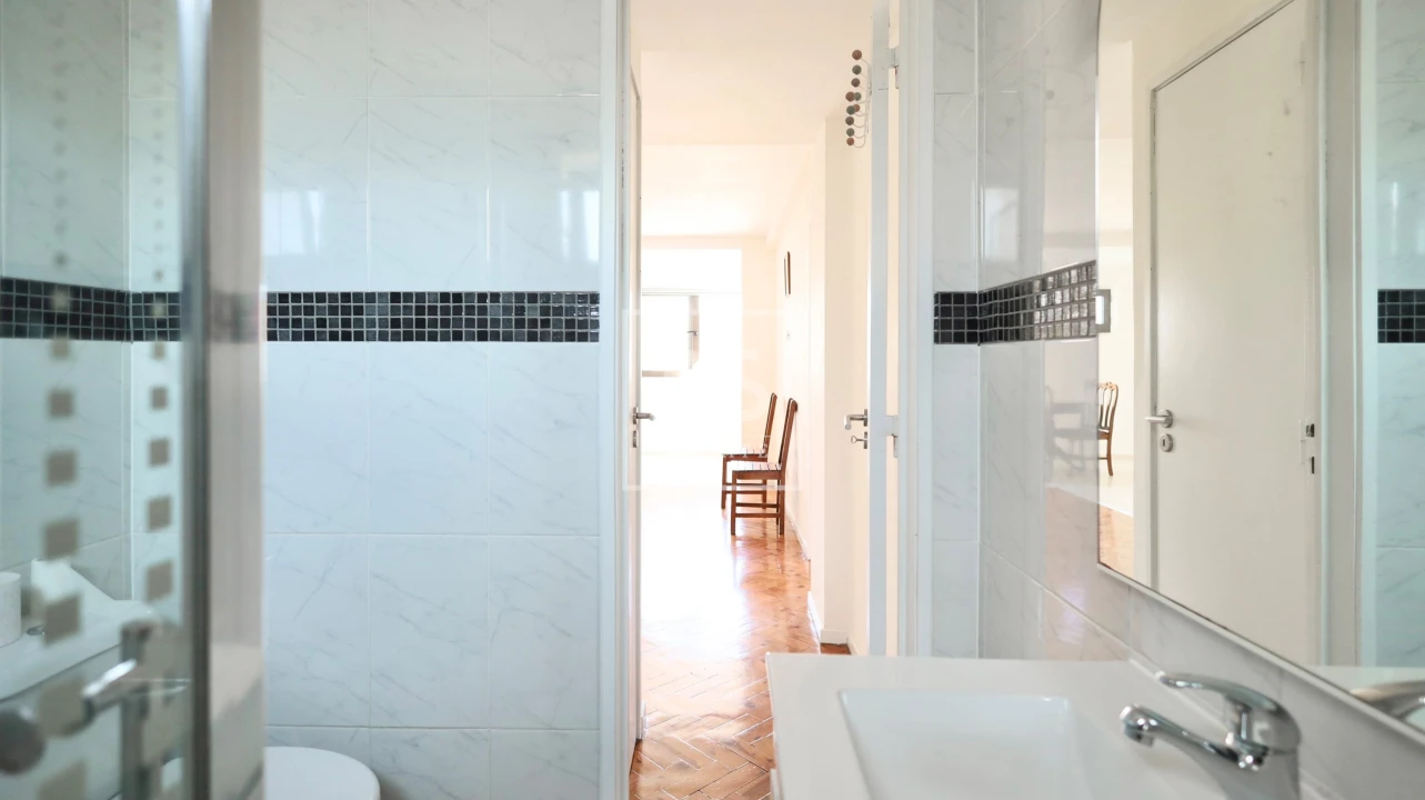 Apartamento T2 para Venda em Braga (Maximinos, Sé e Cividade) Foto 9