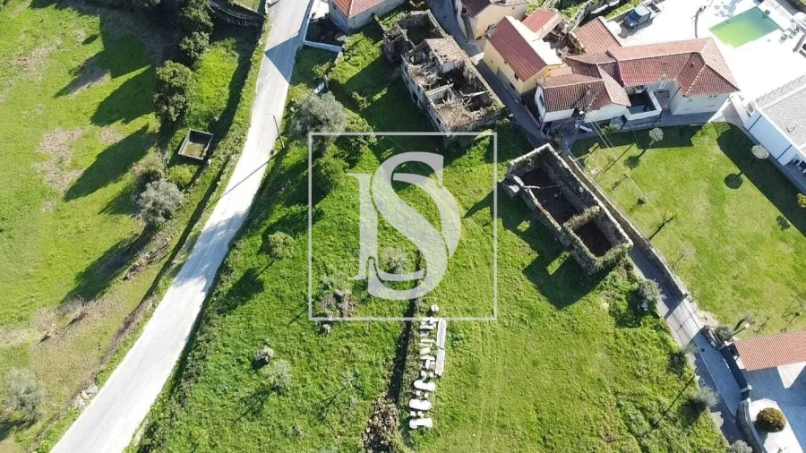 Terreno para Venda em Parada do Bouro Foto 16