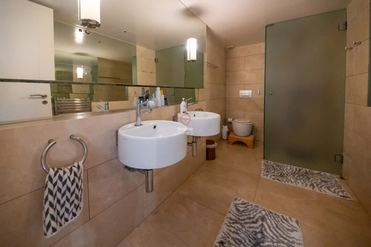 Moradia T3 para Venda em Belém Foto 11