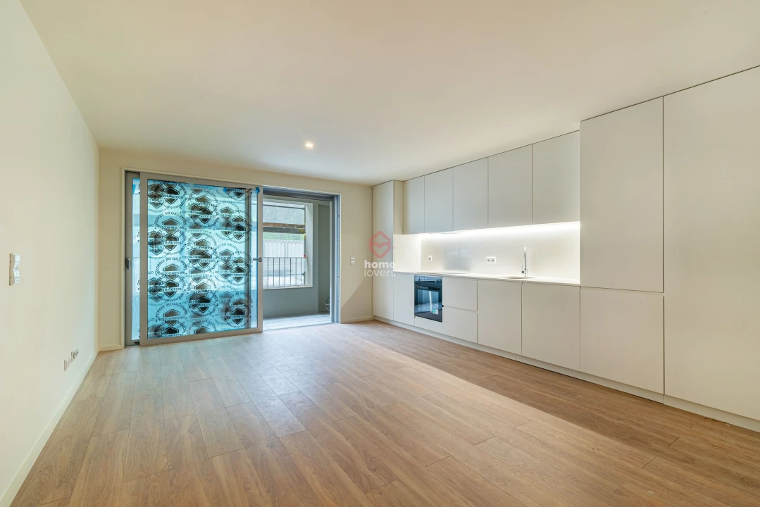 Apartamento T2 para Venda em Paranhos Foto 1