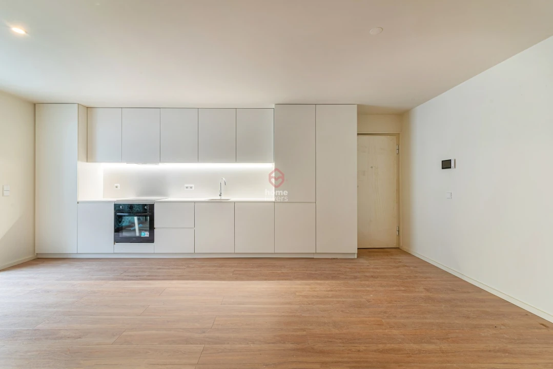 Apartamento T2 para Venda em Paranhos Foto 7