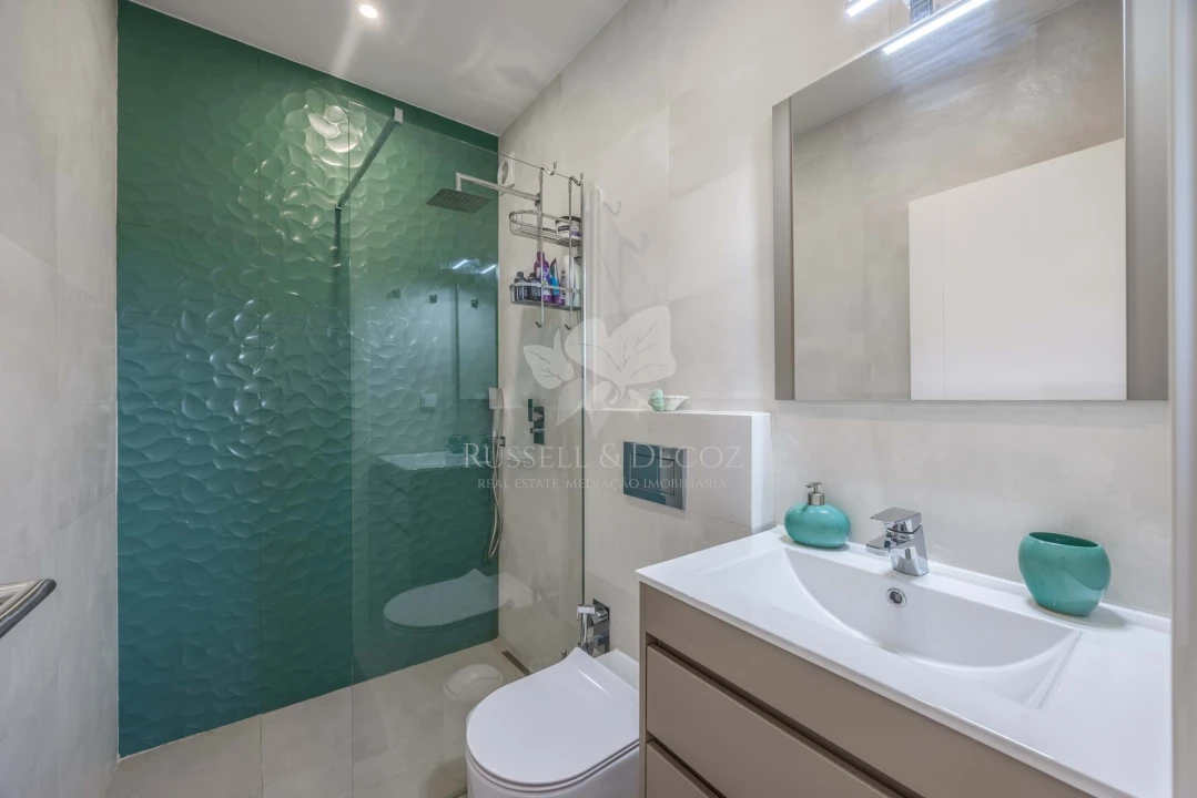 Moradia T4 para Venda em Pechão Foto 28