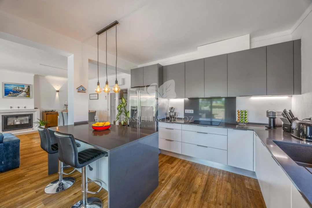 Moradia T4 para Venda em Pechão Foto 4