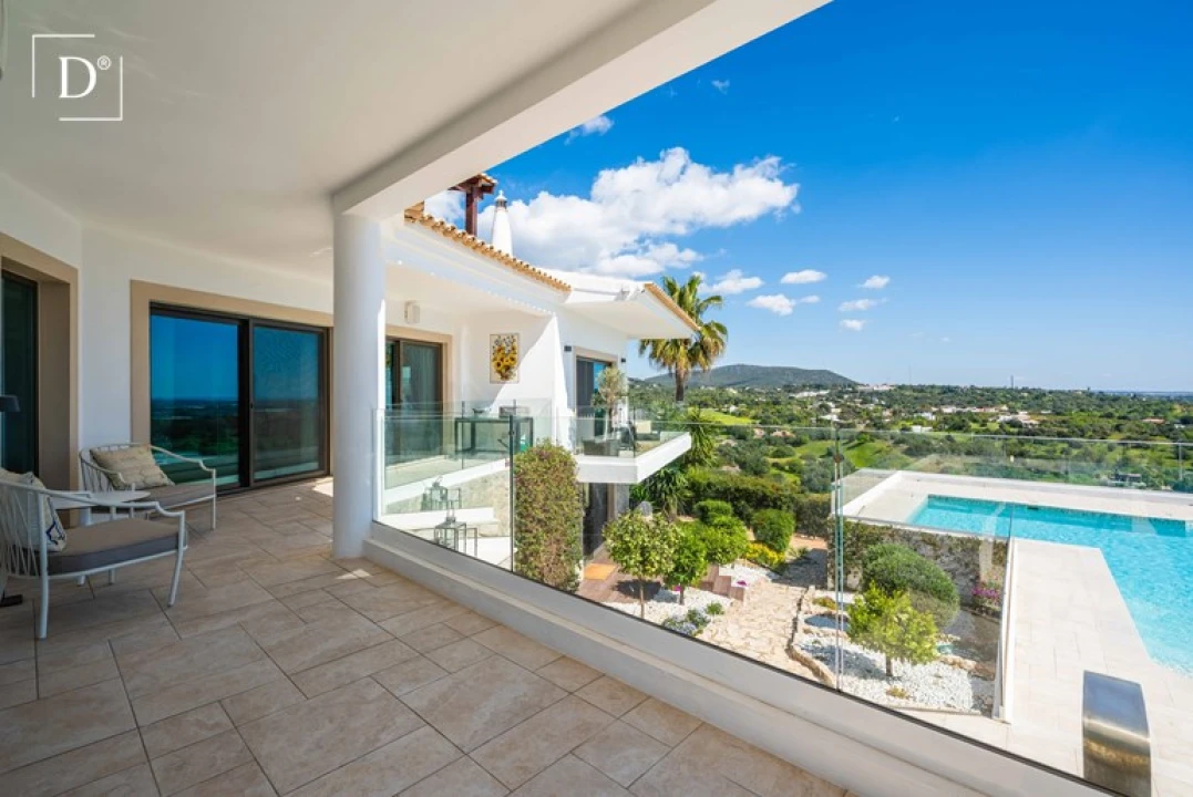 Moradia T5 para Venda em Olhão Foto 38