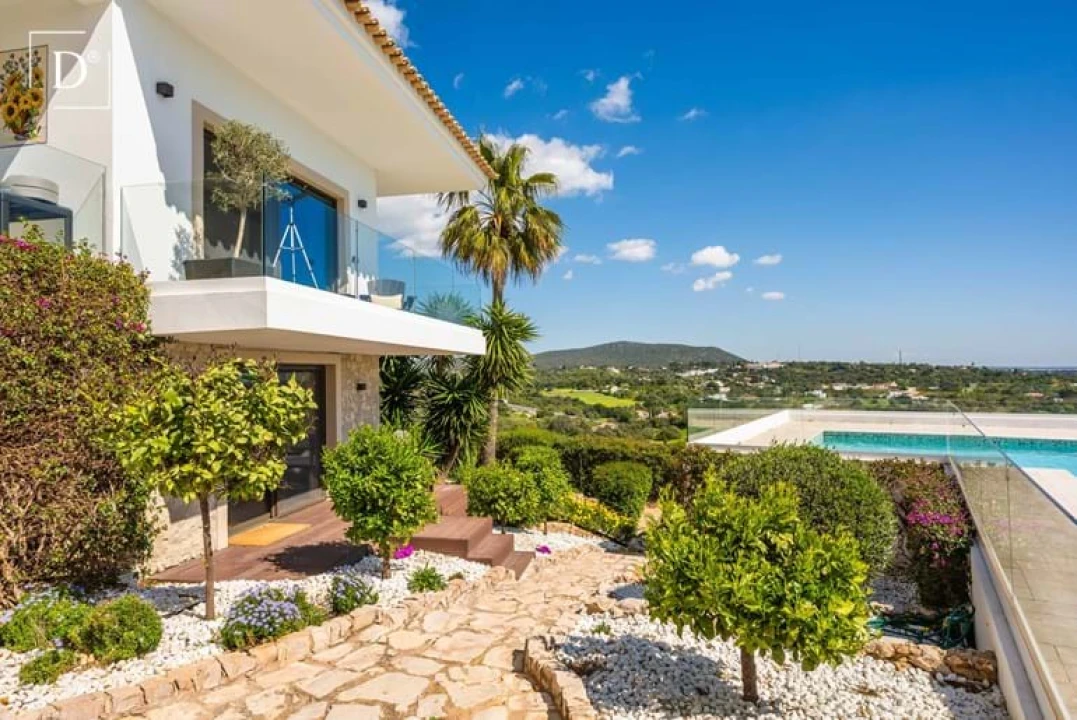 Moradia T5 para Venda em Olhão Foto 35