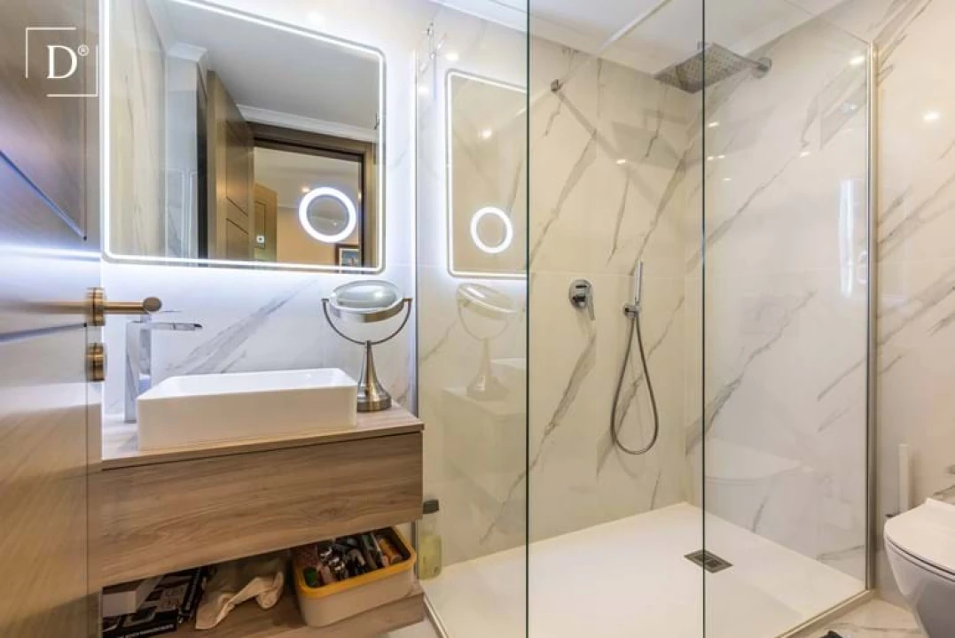 Moradia T5 para Venda em Olhão Foto 13