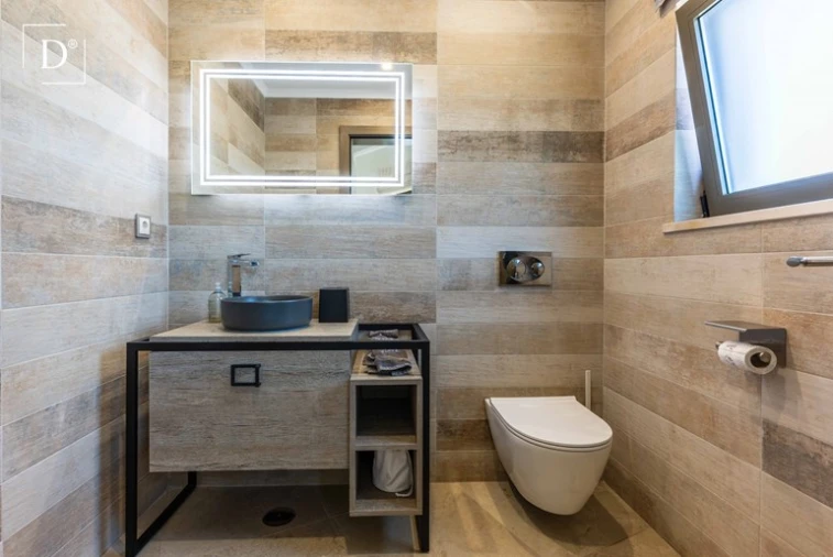 Moradia T5 para Venda em Olhão Foto 12