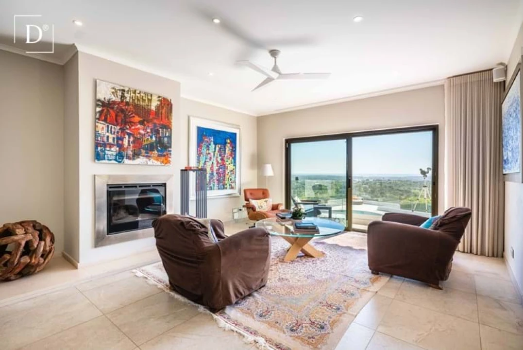 Moradia T5 para Venda em Olhão Foto 9