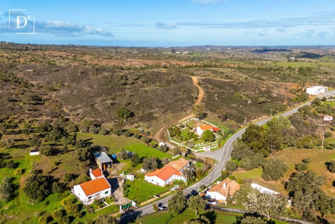 Moradia T3 para Venda em Almodôvar e Graça dos Padrões Foto 3