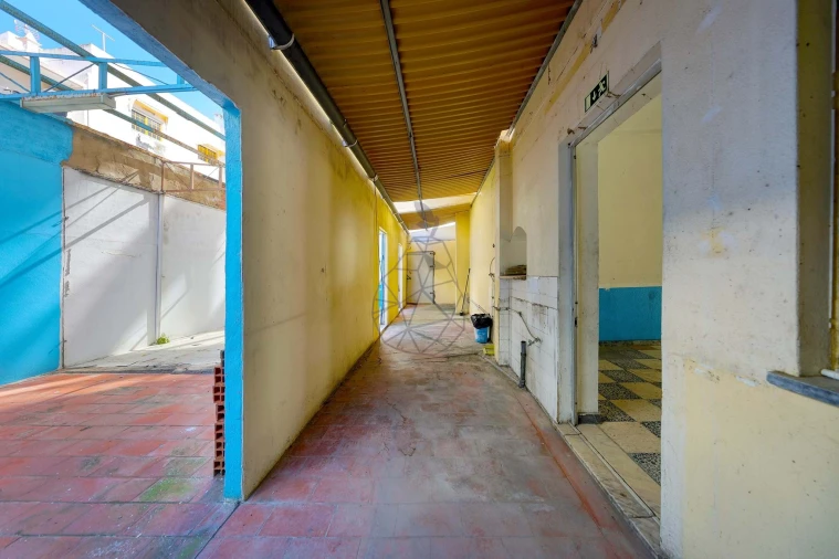 Negócio para Venda em Armação de Pera Foto 8