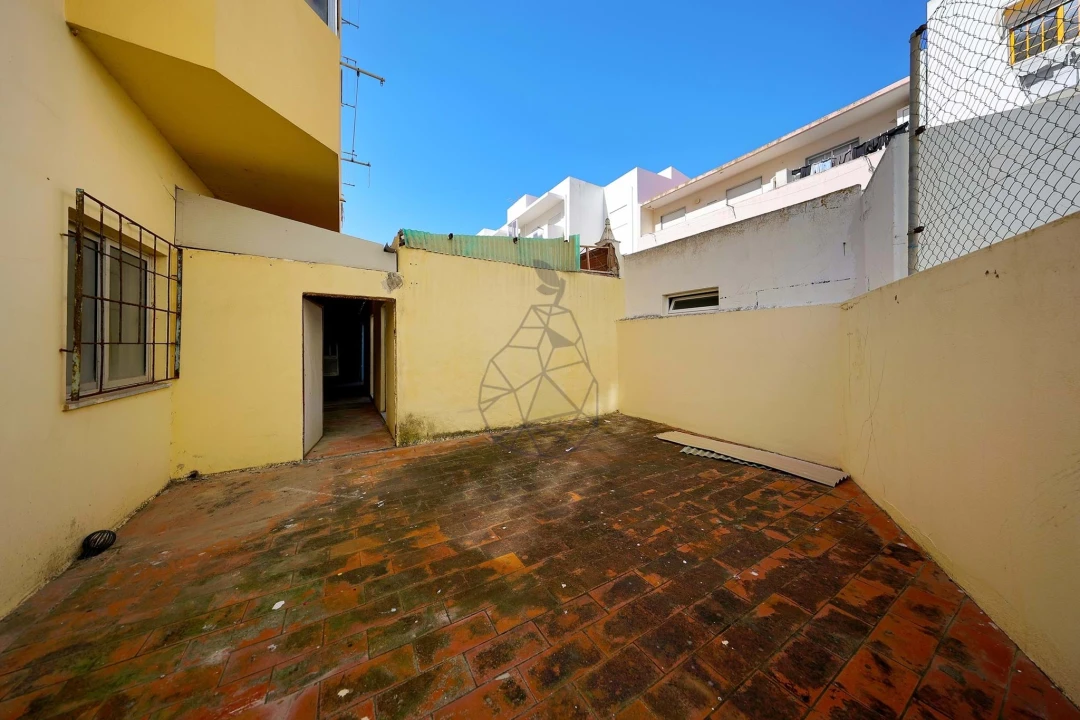 Negócio para Venda em Armação de Pera Foto 12