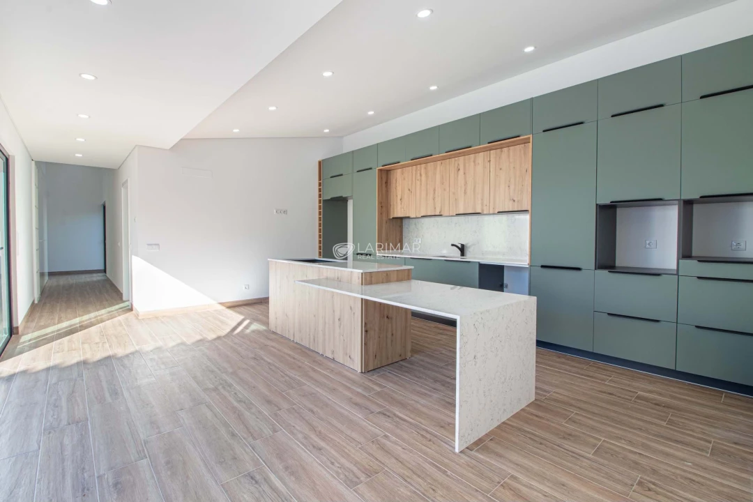 Moradia T3 para Venda em Loule (São Clemente) Foto 3