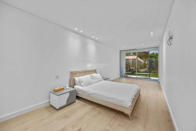 Moradia T3 para Venda em Almancil Foto 5