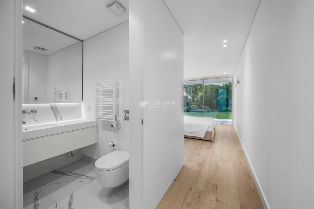 Moradia T3 para Venda em Almancil Foto 7