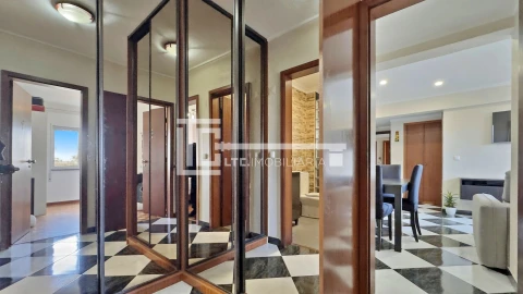 Apartamento T2 para Venda em Parque das Nações