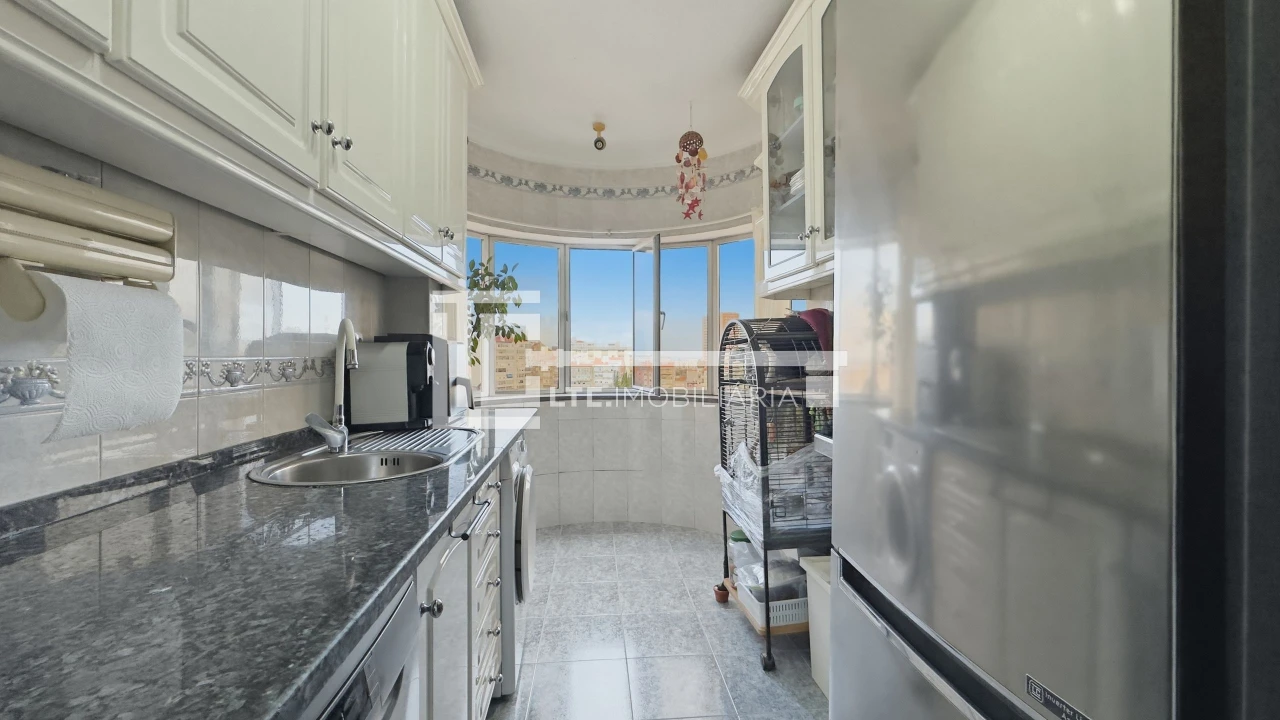 Apartamento T2 para Venda em Parque das Nações Foto 16