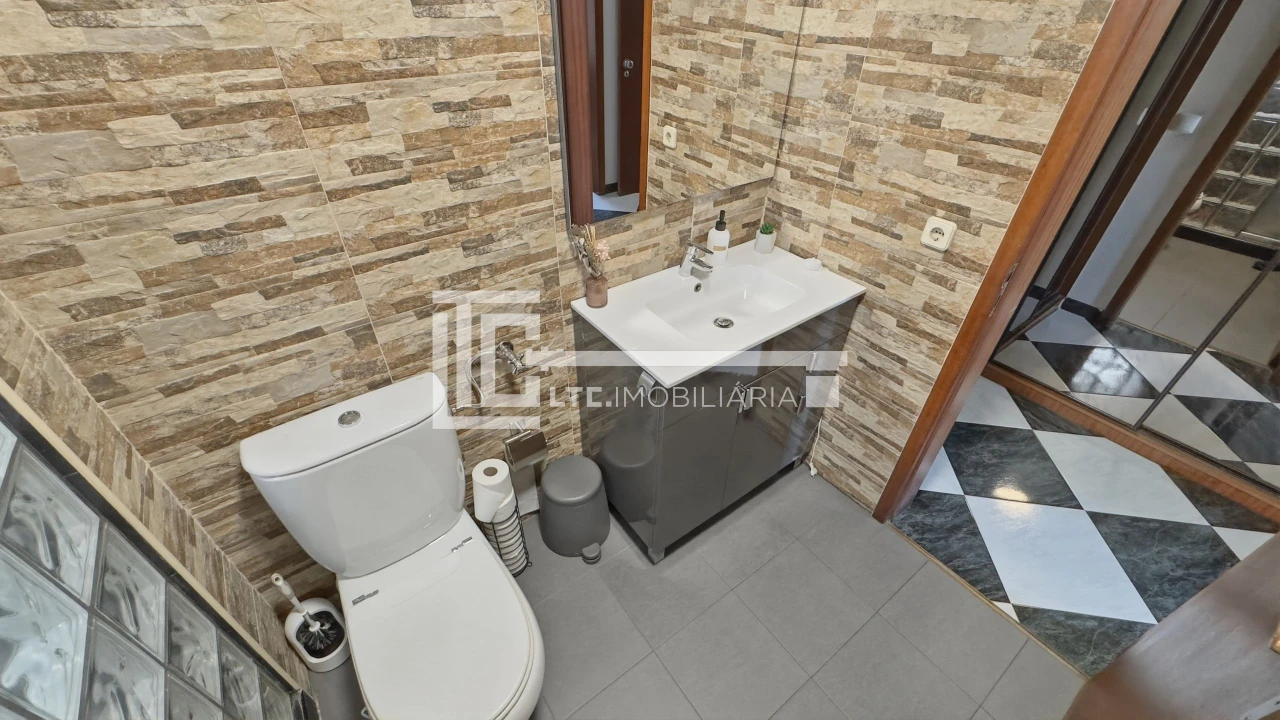Apartamento T2 para Venda em Parque das Nações Foto 10