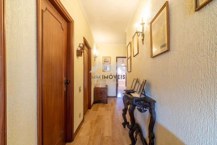 Moradia T5 para Venda em Santa Marinha e São Pedro da Afurada Foto 47