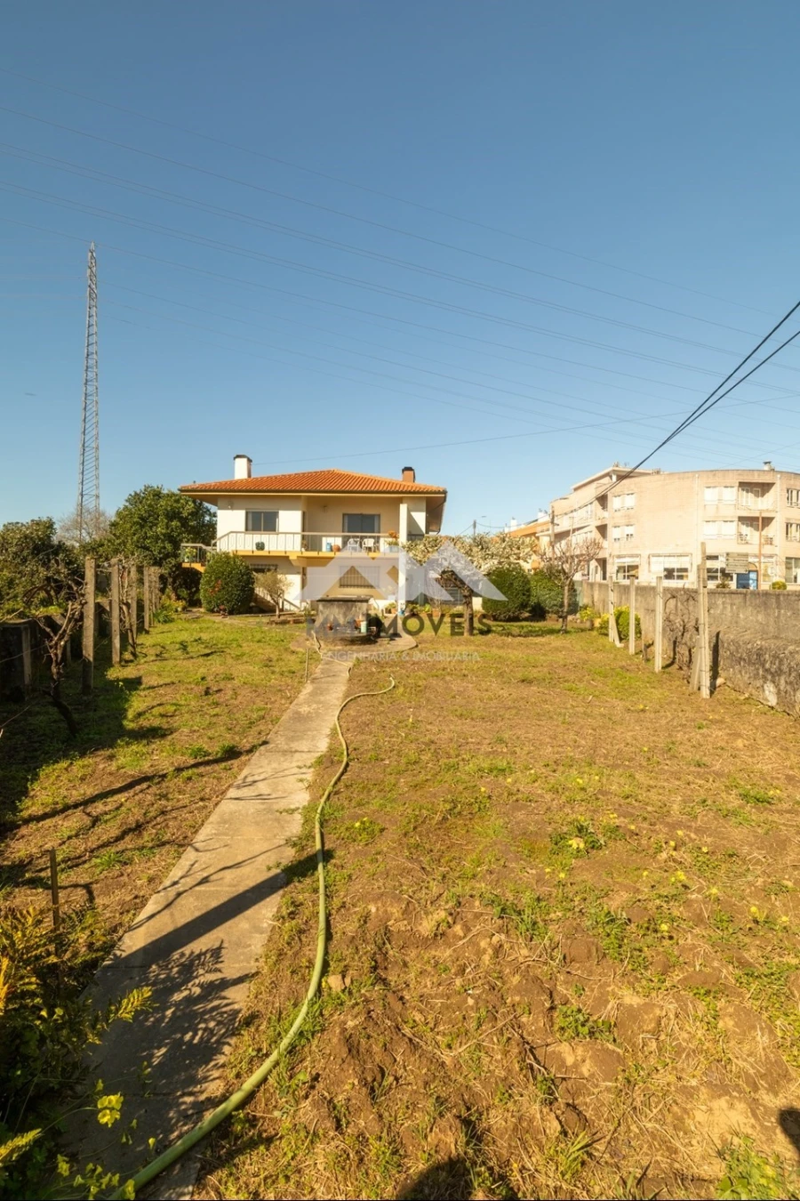 Moradia T5 para Venda em Santa Marinha e São Pedro da Afurada Foto 34