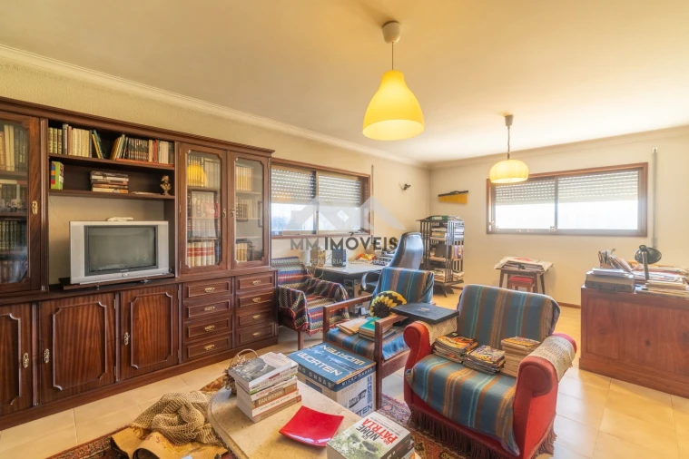 Moradia T5 para Venda em Santa Marinha e São Pedro da Afurada Foto 55