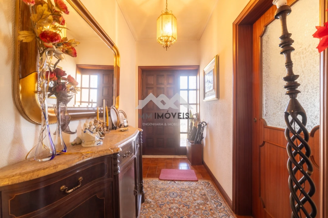 Moradia T5 para Venda em Santa Marinha e São Pedro da Afurada Foto 17