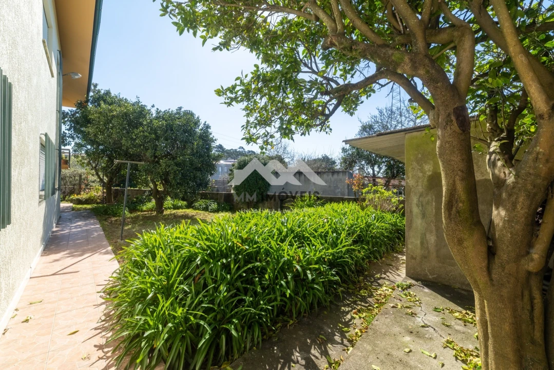 Moradia T5 para Venda em Santa Marinha e São Pedro da Afurada Foto 22