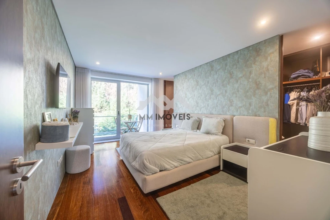 Moradia T4 para Venda em Ermesinde Foto 10