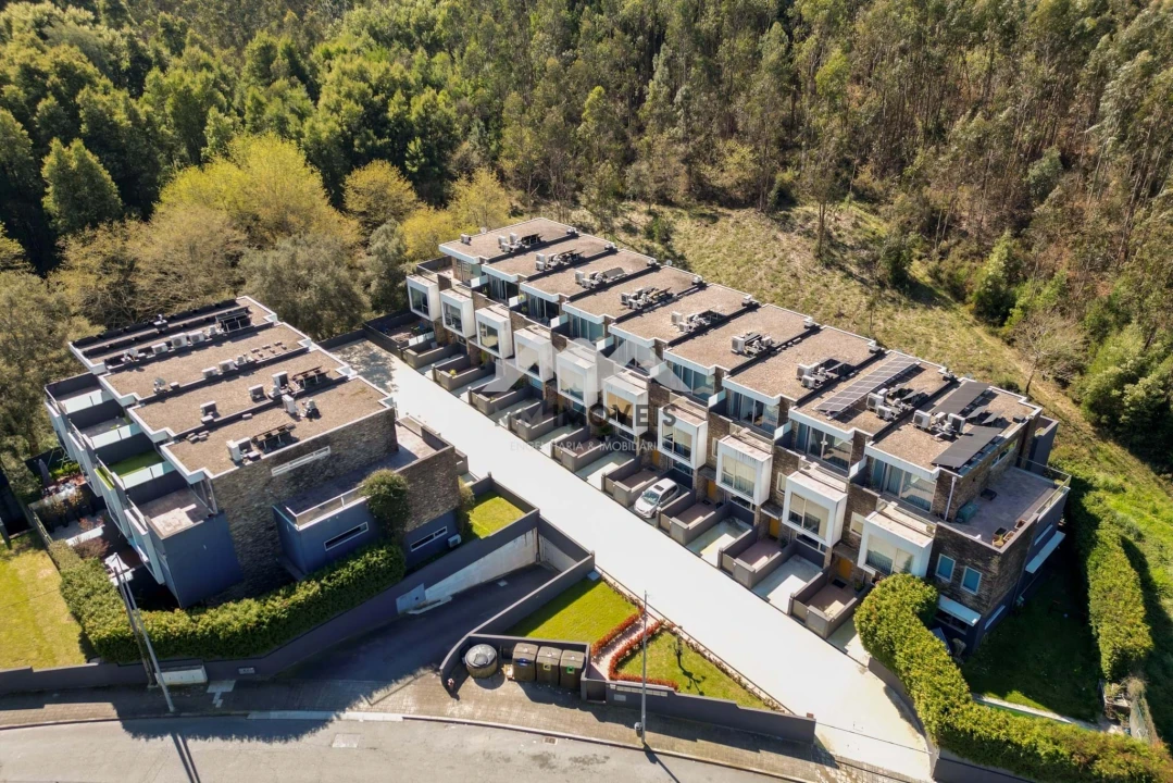 Moradia T4 para Venda em Ermesinde Foto 33