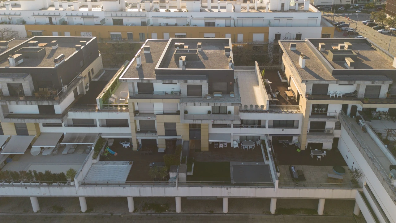 Apartamento T3 para Venda em Parque das Nações Foto 31