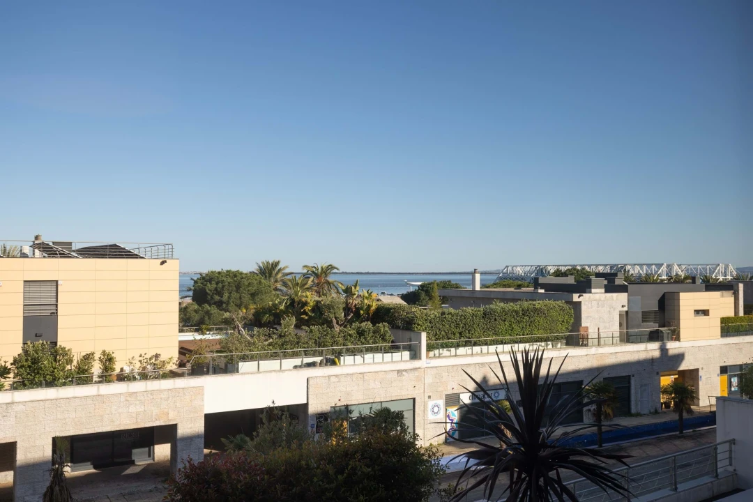 Apartamento T3 para Venda em Parque das Nações Foto 17