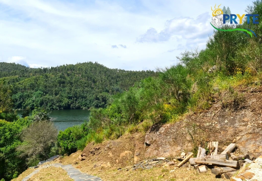 Terreno para Venda em Castelo Foto 27