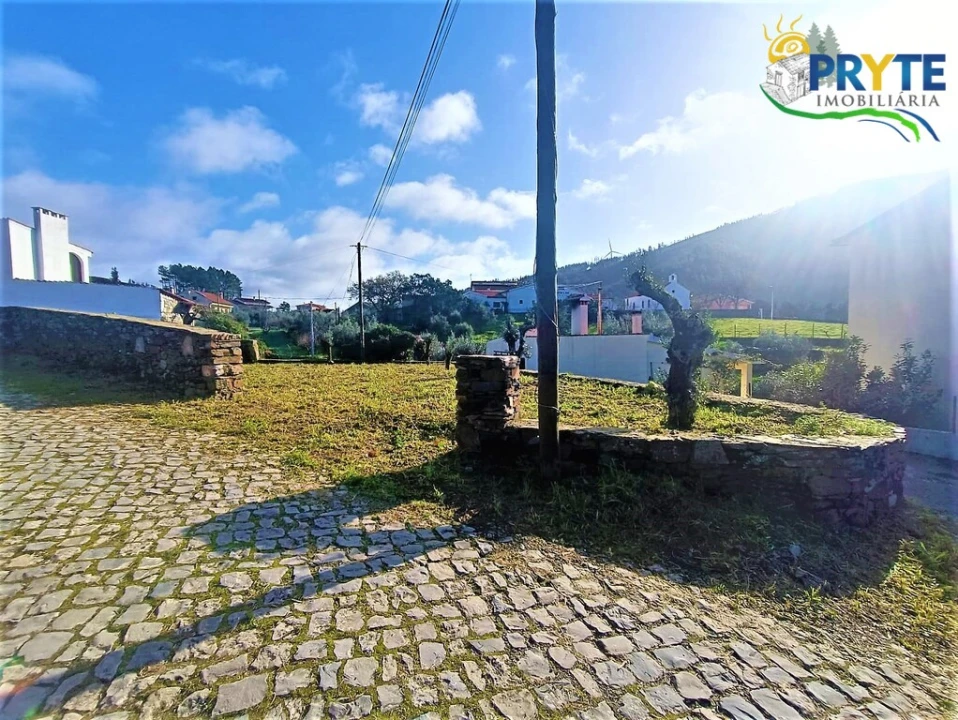 Terreno para Venda em Varzea dos Cavaleiros Foto 4