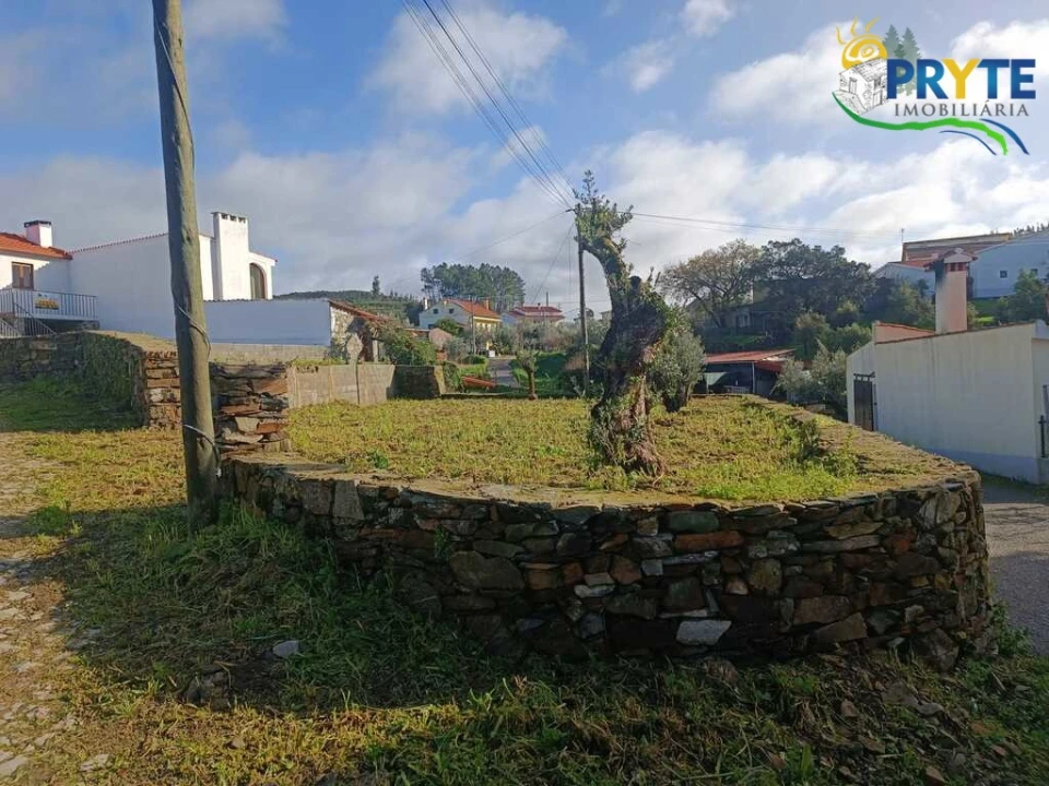 Terreno para Venda em Varzea dos Cavaleiros Foto 6