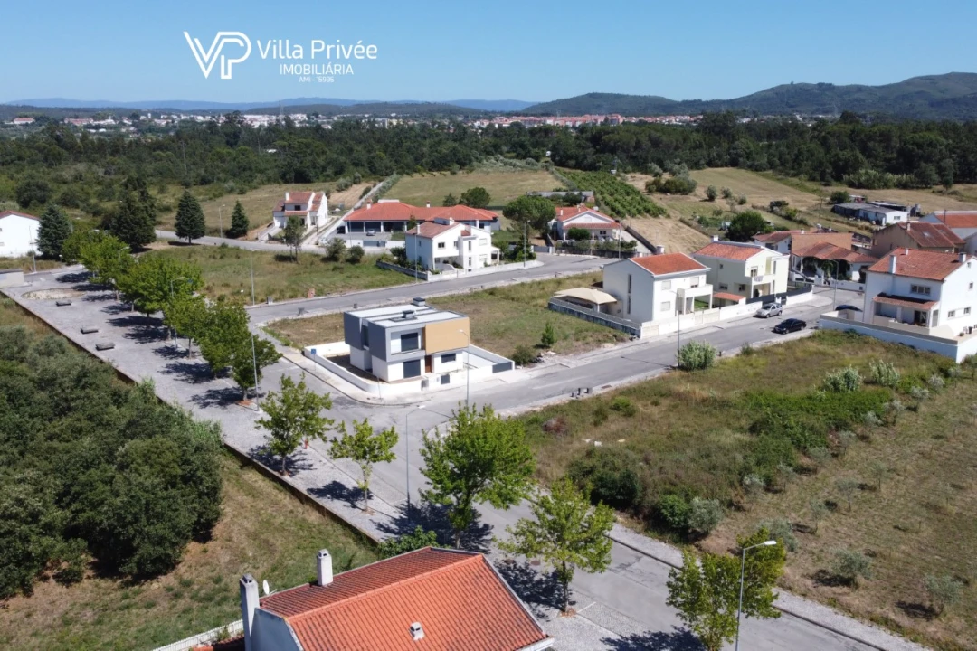 Terreno para Venda em Sebal e Belide Foto 30