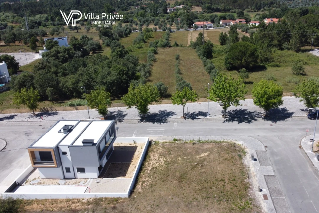 Terreno para Venda em Sebal e Belide Foto 35