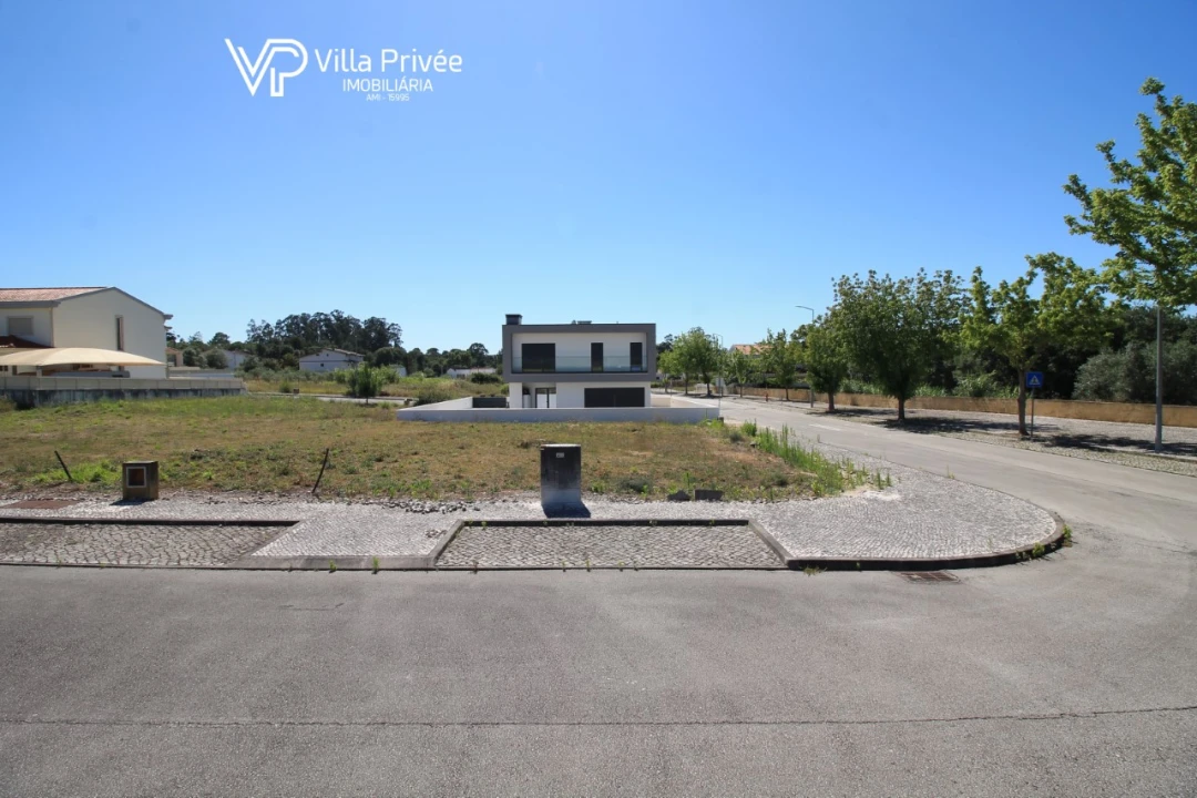 Terreno para Venda em Sebal e Belide Foto 41