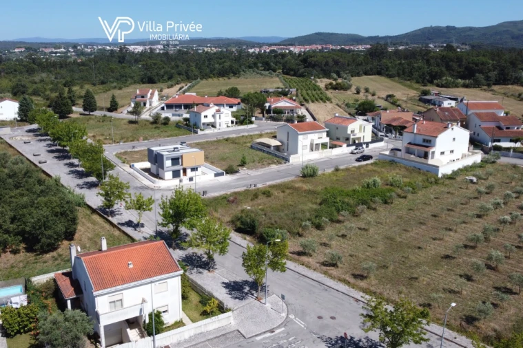Terreno para Venda em Sebal e Belide Foto 29