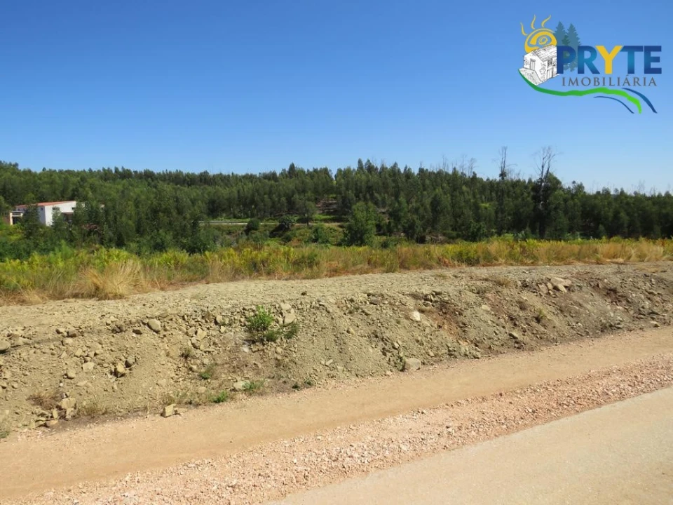 Terreno para Venda em Vila Facaia Foto 2