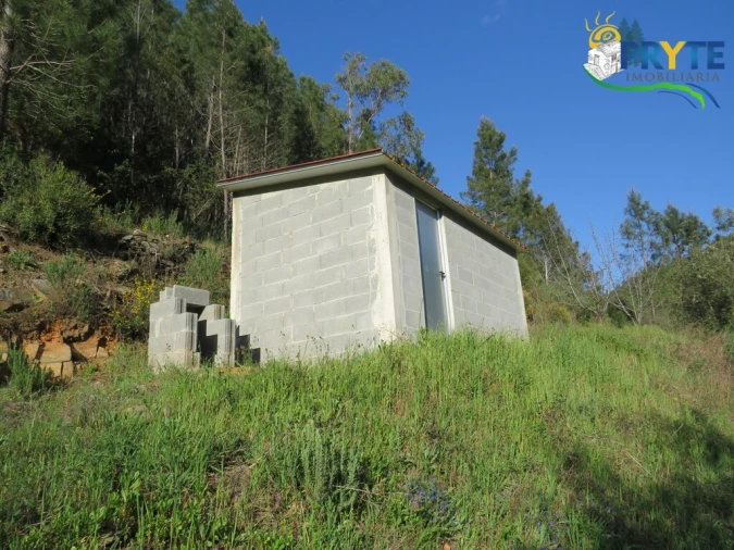 Terreno para Venda em Varzea dos Cavaleiros Foto 3